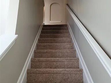 Building Photo - 5580 Farm House Trail