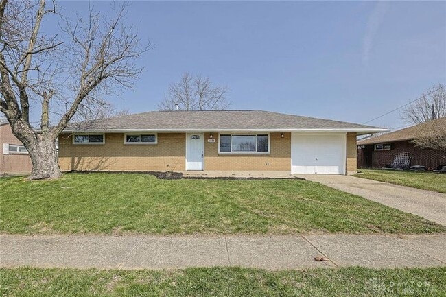 Building Photo - 5595 Shady Oak St