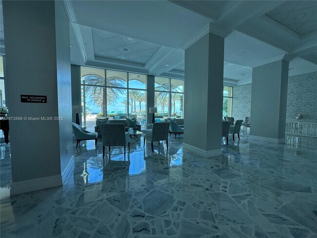 Building Photo - 2501 S Ocean Dr