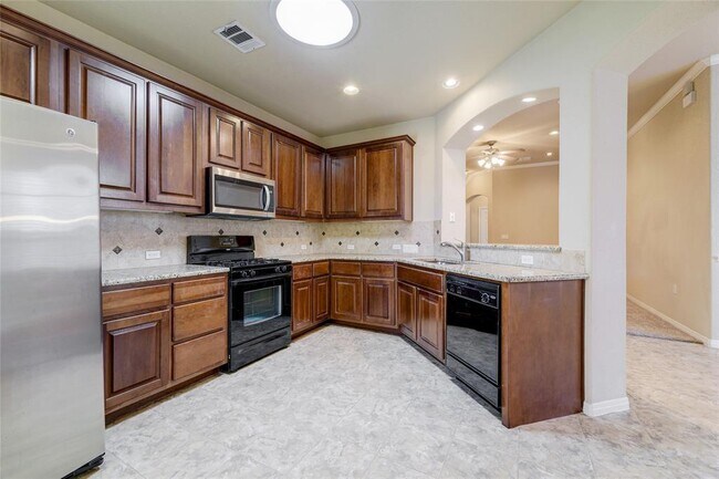 Primary Photo - 14100 Avery Ranch Blvd