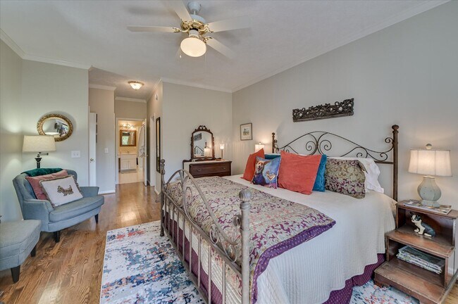 Building Photo - 108 White Willow Pl