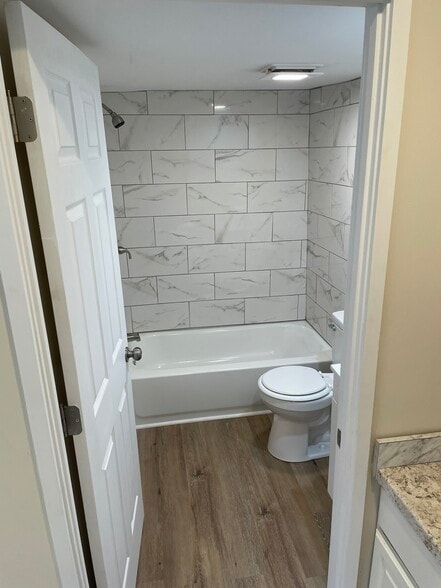 Bathroom - 243 Cobb St