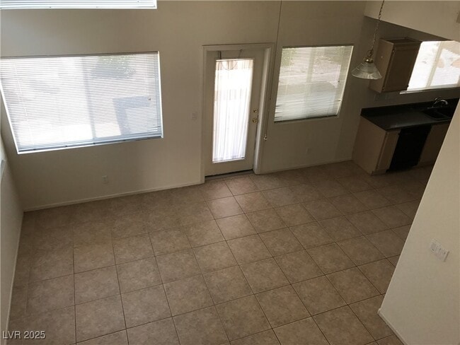 Building Photo - 2064 Lipari Ct