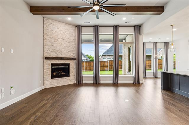 Building Photo - 2232 Grey September St