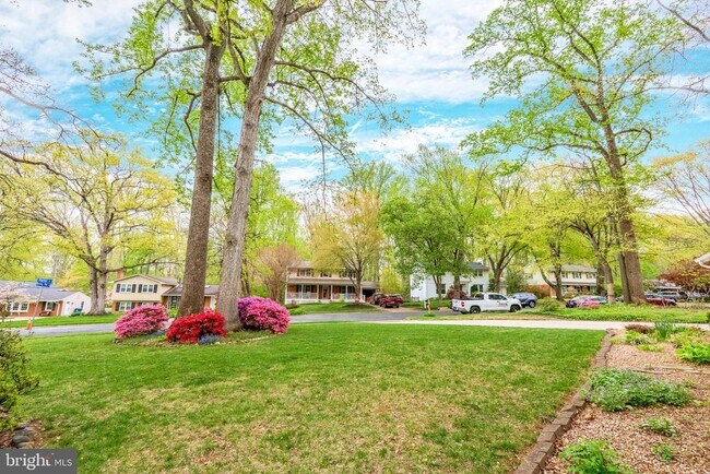 Building Photo - 8717 Higdon Dr