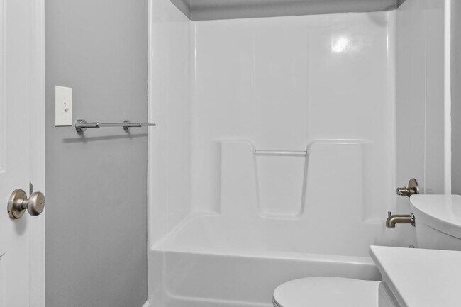 Building Photo - 11141 S Woodsonia Dr