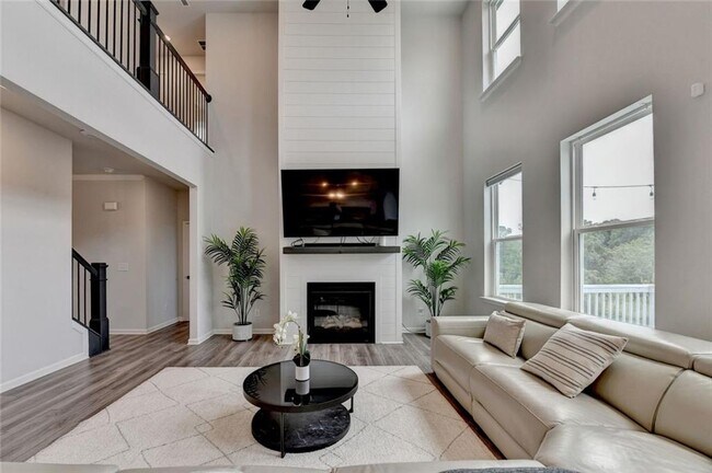 Building Photo - 4665 Shipley Ave