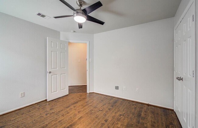 Building Photo - 21903 Silverfield Park Ln