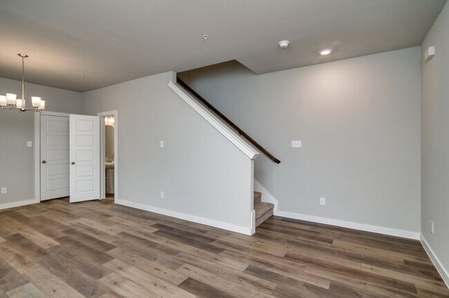 Building Photo - GORGEOUS 2 BEDROOM FOUR PLEX LOCATED IN MIDLOTHIAN ISD!