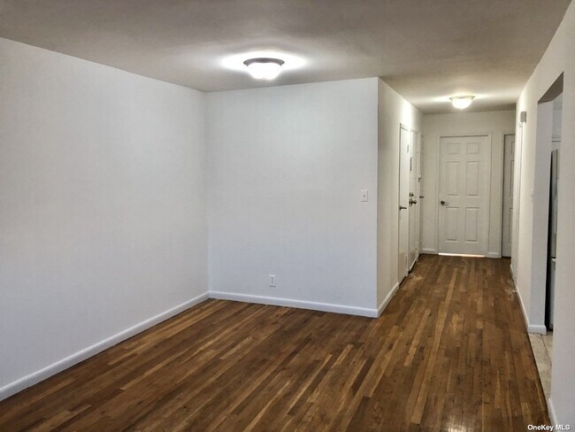 Building Photo - 7-42-42 130th St