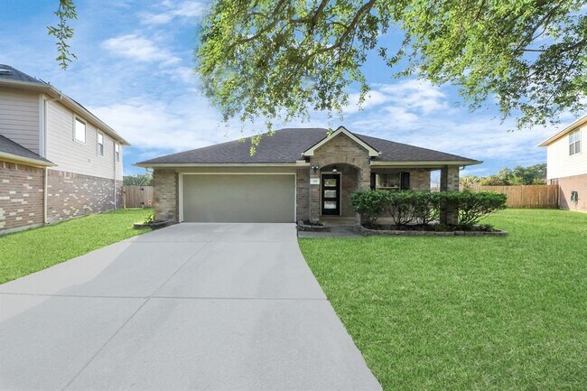 Building Photo - 333 Mammoth Springs Ln