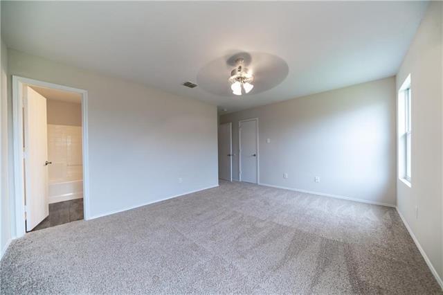 Building Photo - 2505 Pecan Dr