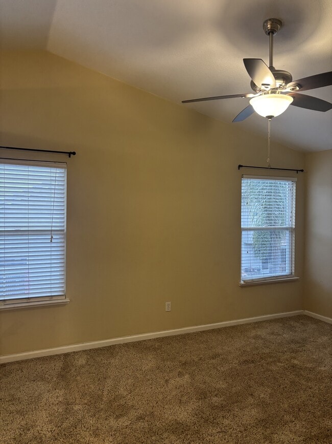 Building Photo - 2520 Arcadia Ct