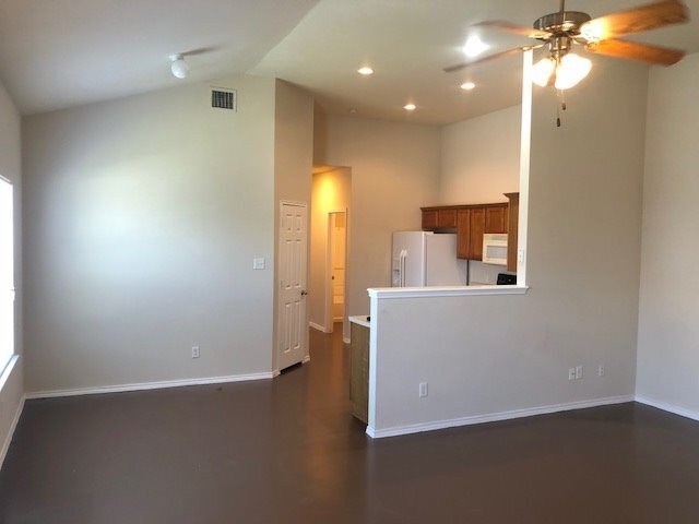 Building Photo - 2 Weeks Free! Spacious 3BR Townhome with High Ceilings, Private Garage & Open Floor Plan