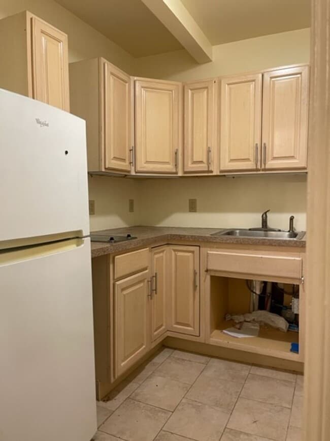 Building Photo - 31 Orchard St