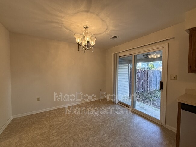 Building Photo - 200 Farrell Ln