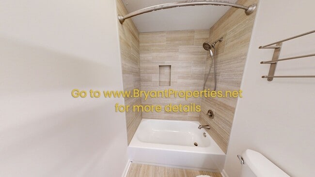 Building Photo - Donelson - Airport - Percy Preist Lake Area