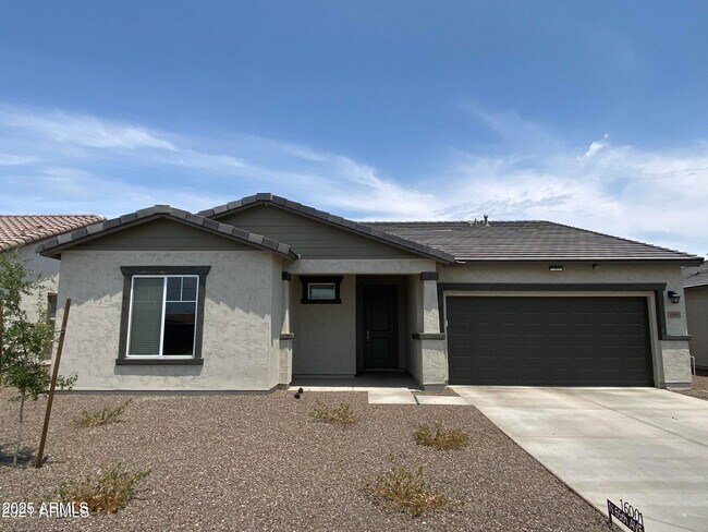 Primary Photo - 16001 N 65th Ave