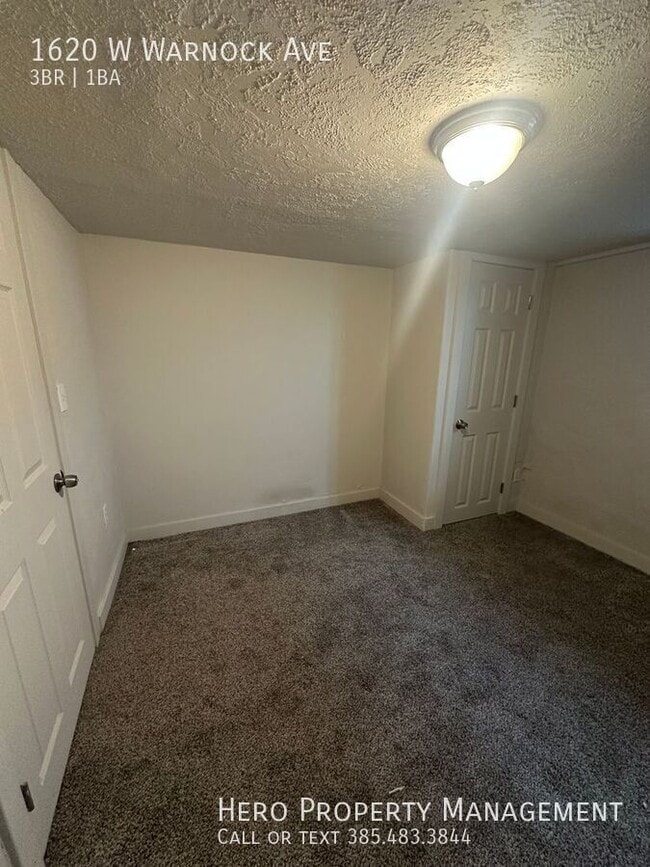 Building Photo - 1620 W Warnock Ave