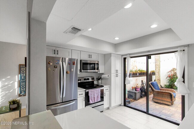 Building Photo - 7814 Cypress Point Ct