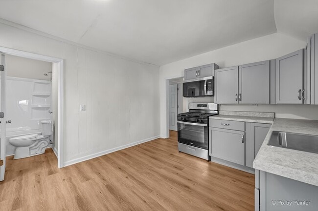 Building Photo - 314 Liberty St