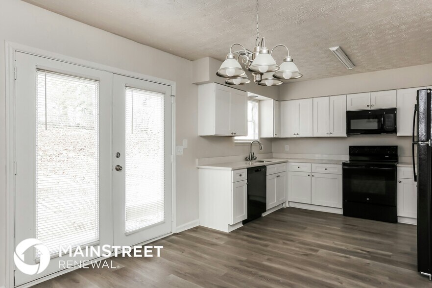 Building Photo - 1724 Laurel Creek Cir