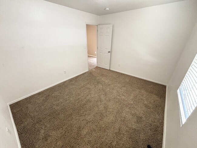 Building Photo - 432 S 1230 W