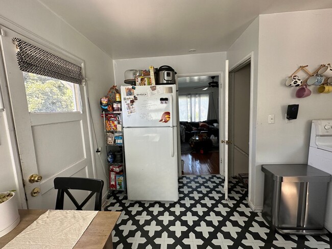 Building Photo - Wonderful House on the southeast benches in Provo