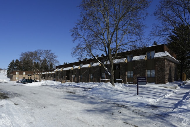 Primary Photo - Northbrook Apartments