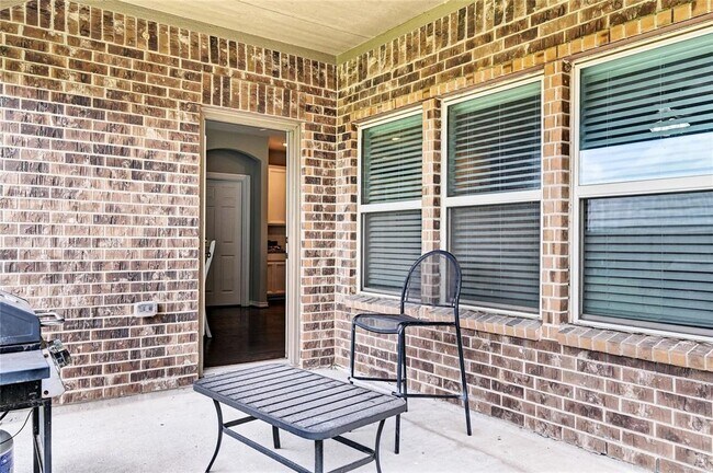 Building Photo - 23847 Northwood Terrace Ln
