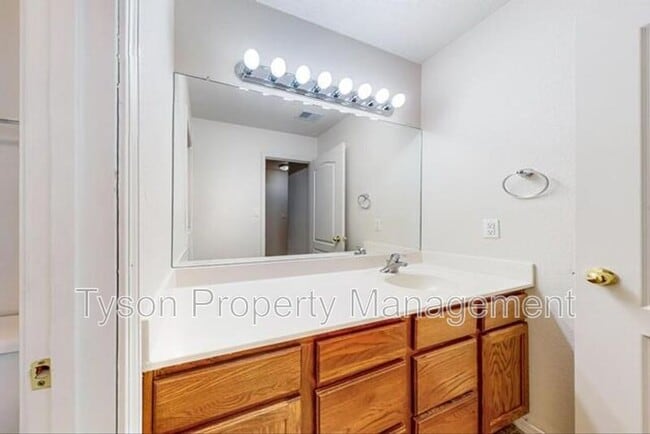 Building Photo - 8116 Long Mesa Pl NW