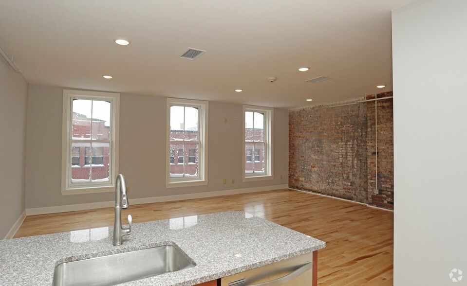 Primary Photo - The Tallman Block