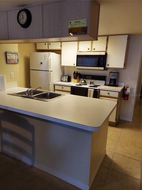 Building Photo - 2027 Royal Bay Blvd