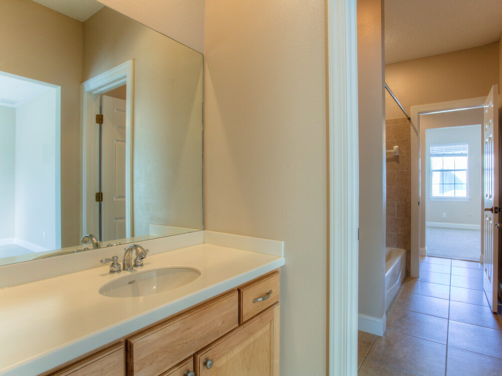 Building Photo - 204 Aberdeen Pond Dr