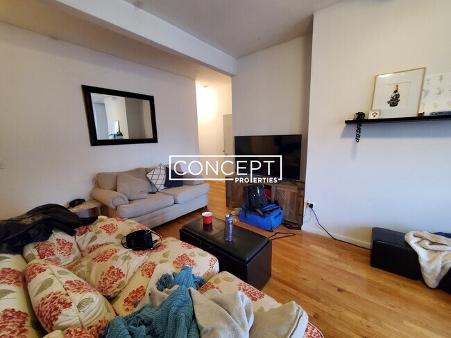 Building Photo - 23 Cortes St