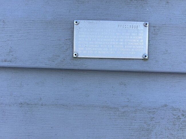 Building Photo - 4170 Lilac Ln