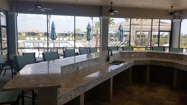 Building Photo - 13415 Coluccio St