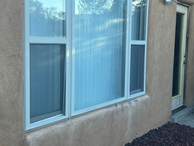 Building Photo - 4537 Ave Contenta