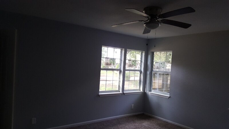 Building Photo - 3226 San Paula Ave