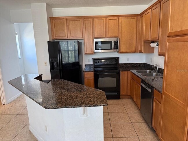 Building Photo - 2423 Middleton Grove Dr