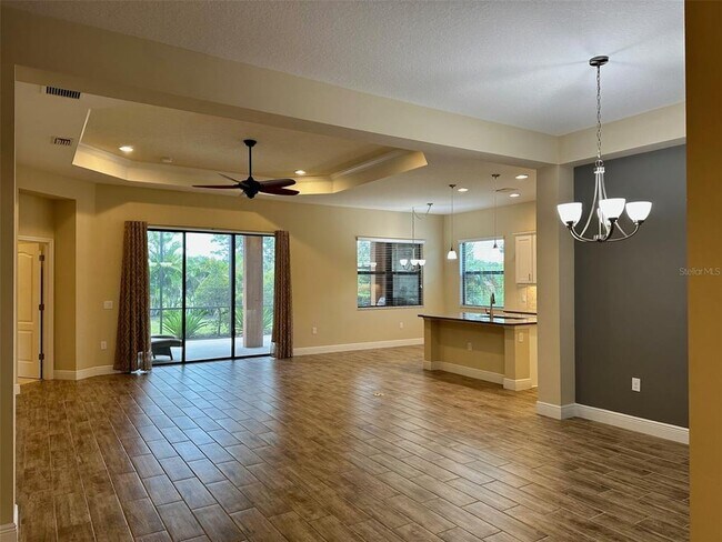 Building Photo - 26720 Weiskopf Dr