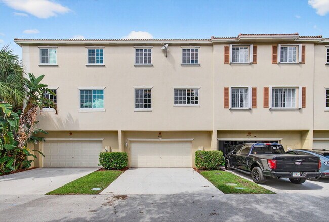 Building Photo - 4582 Danson Way