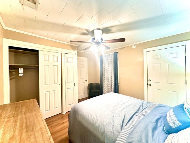 Building Photo - 3760 Addis Ln