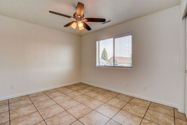 Building Photo - 3850 E Teri Ct
