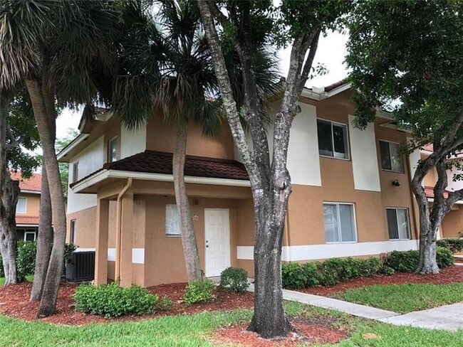 Building Photo - 855 NW 91st Terrace