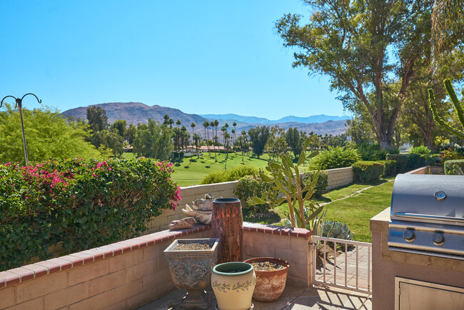 Building Photo - 99 Conejo Cir