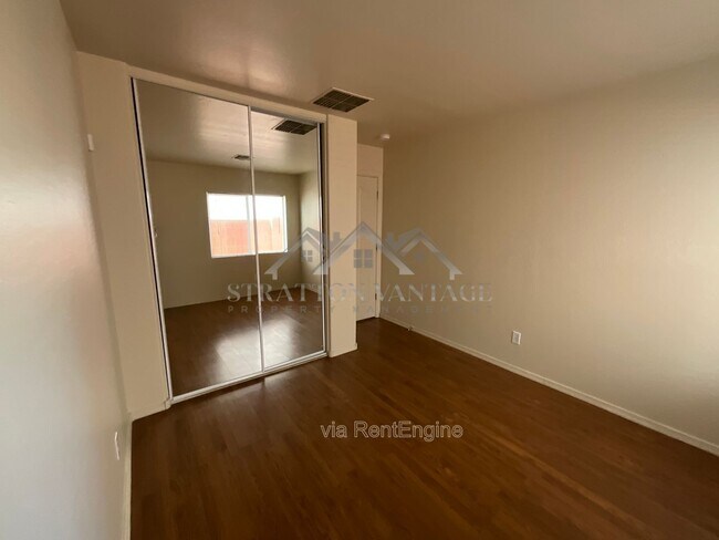 Building Photo - 11580 W Duran Ave