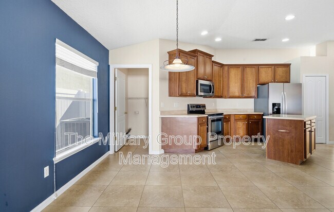 Building Photo - 586 Longmill Ln