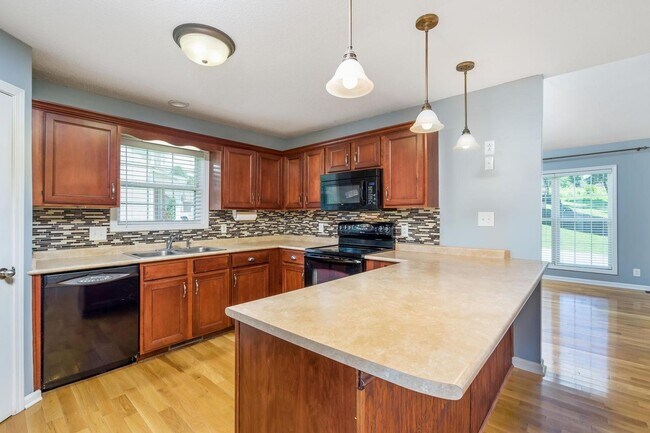 Building Photo - 2267 Yeager Dr