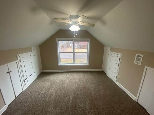 Building Photo - 942 Patterson Cove